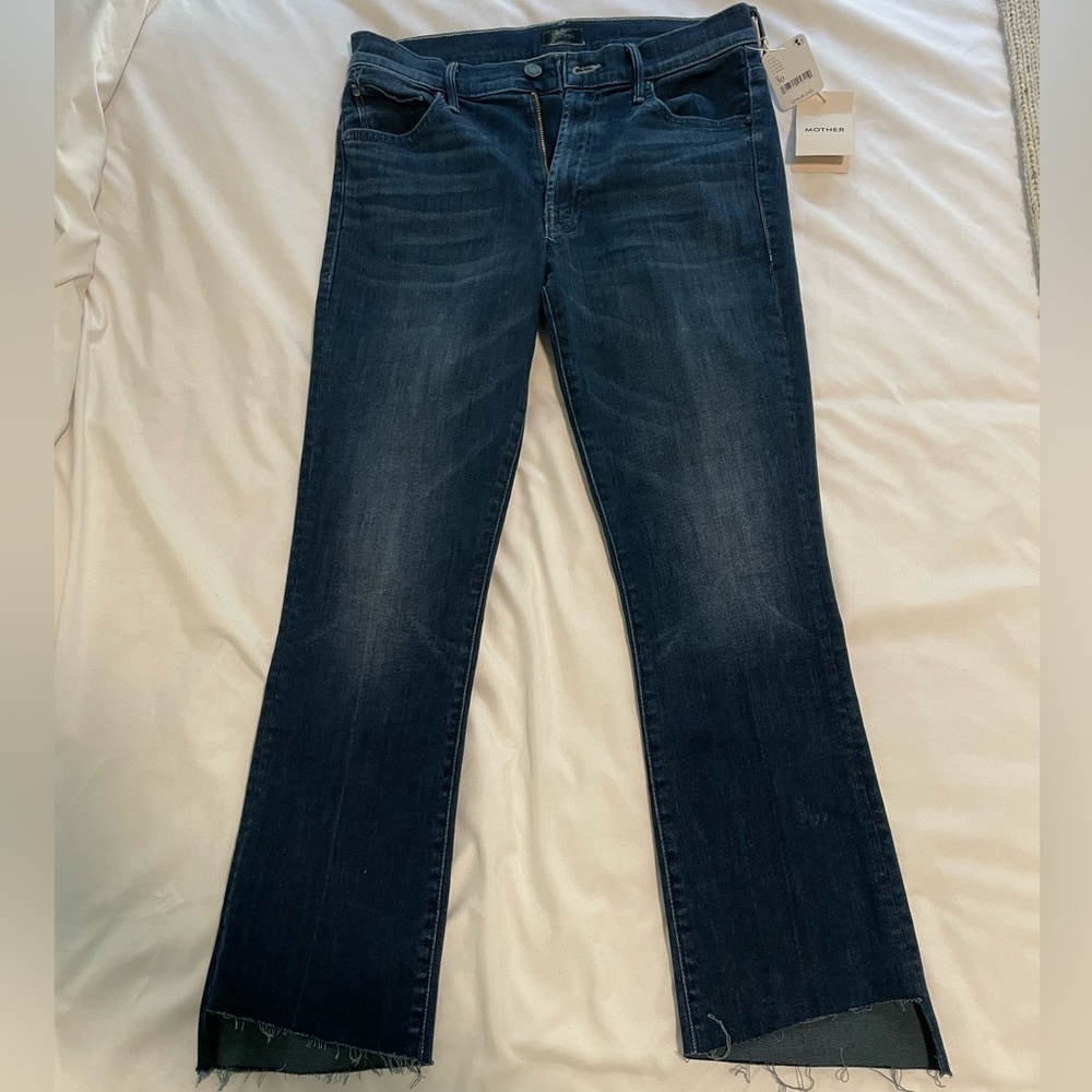 MOTHER Insider Crop Step Fray Jeans, Dark Blue, Size 30